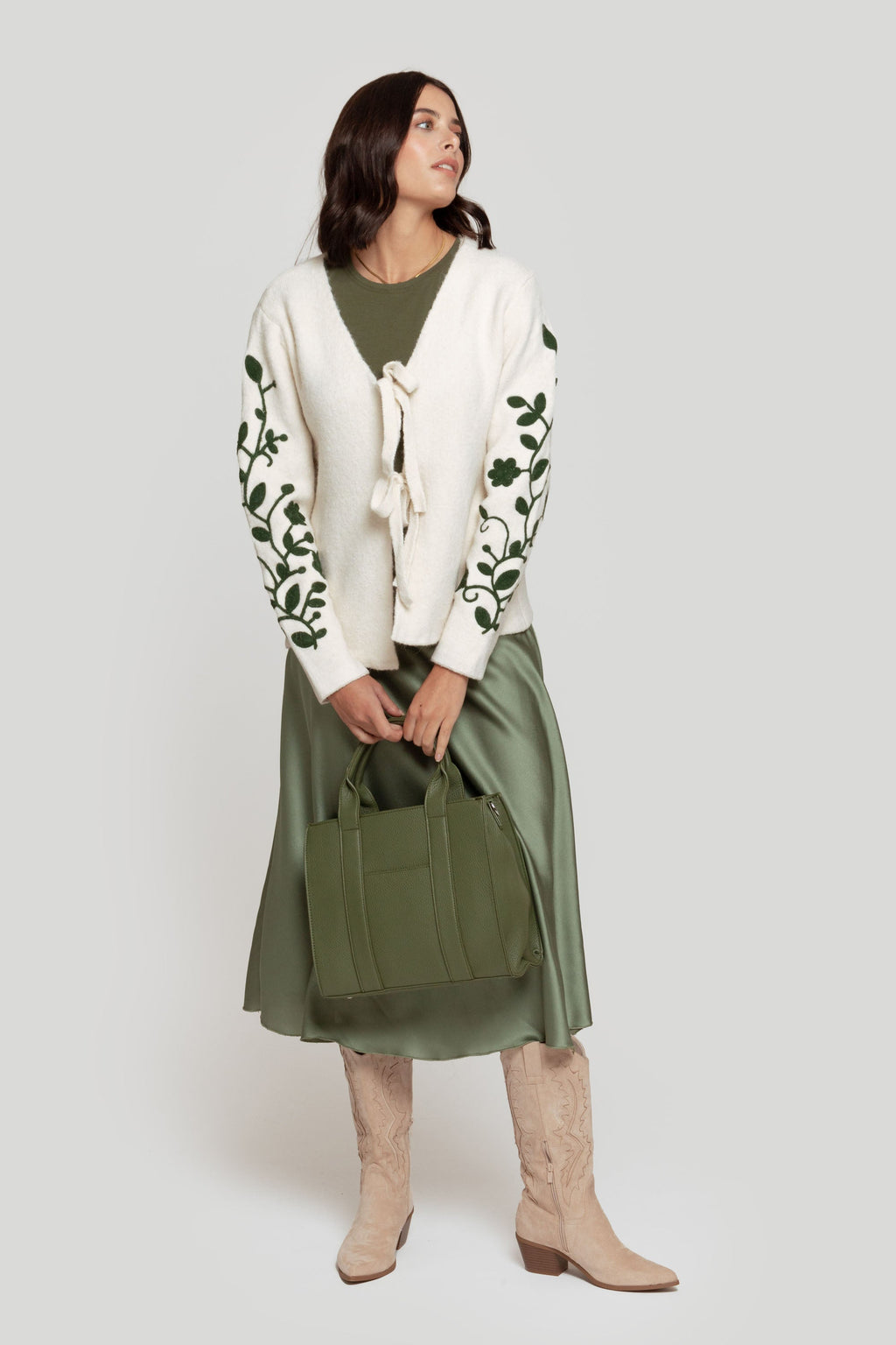 CARDIGAN  CON LANA