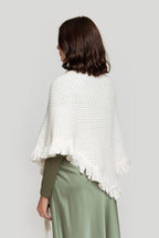 PONCHO  TRENZADO
