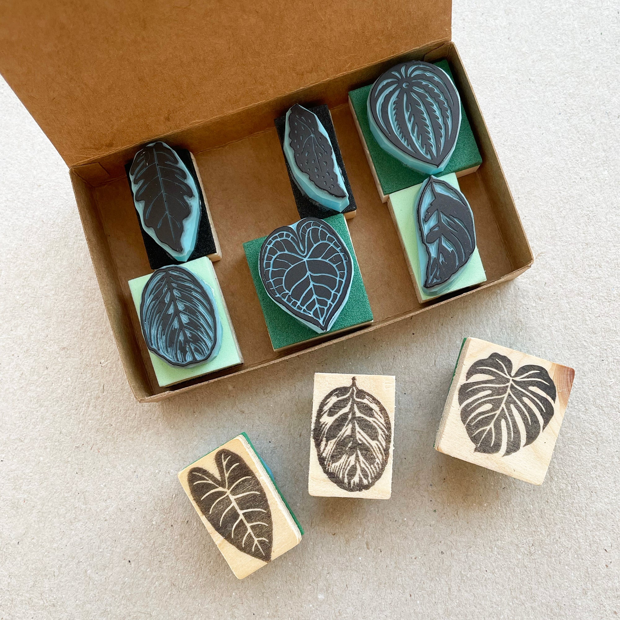 Tropical mini leaves rubber stamps