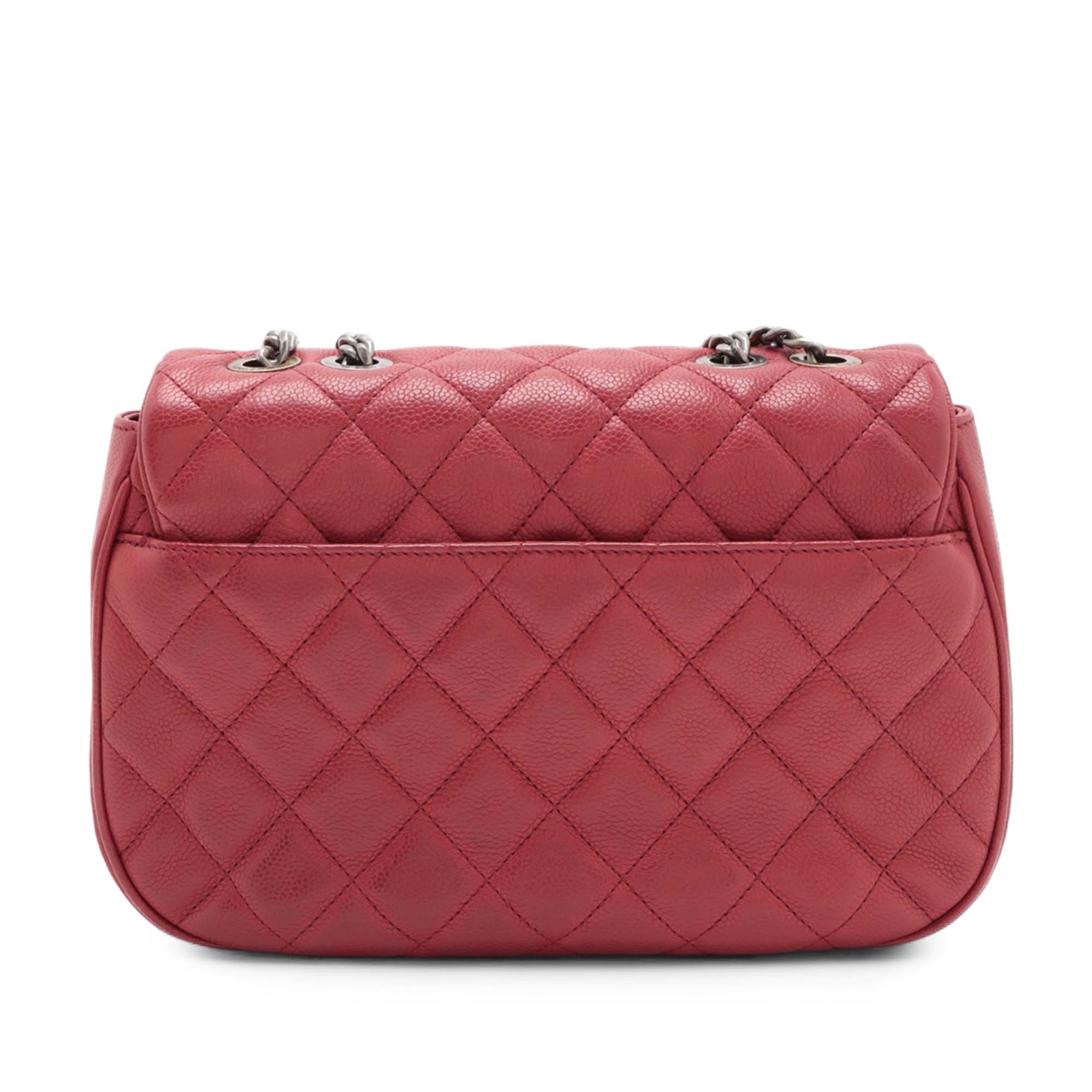Medium Quilted Caviar Casual Pocket Flap