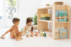 Estantería Montessori con librería al costado