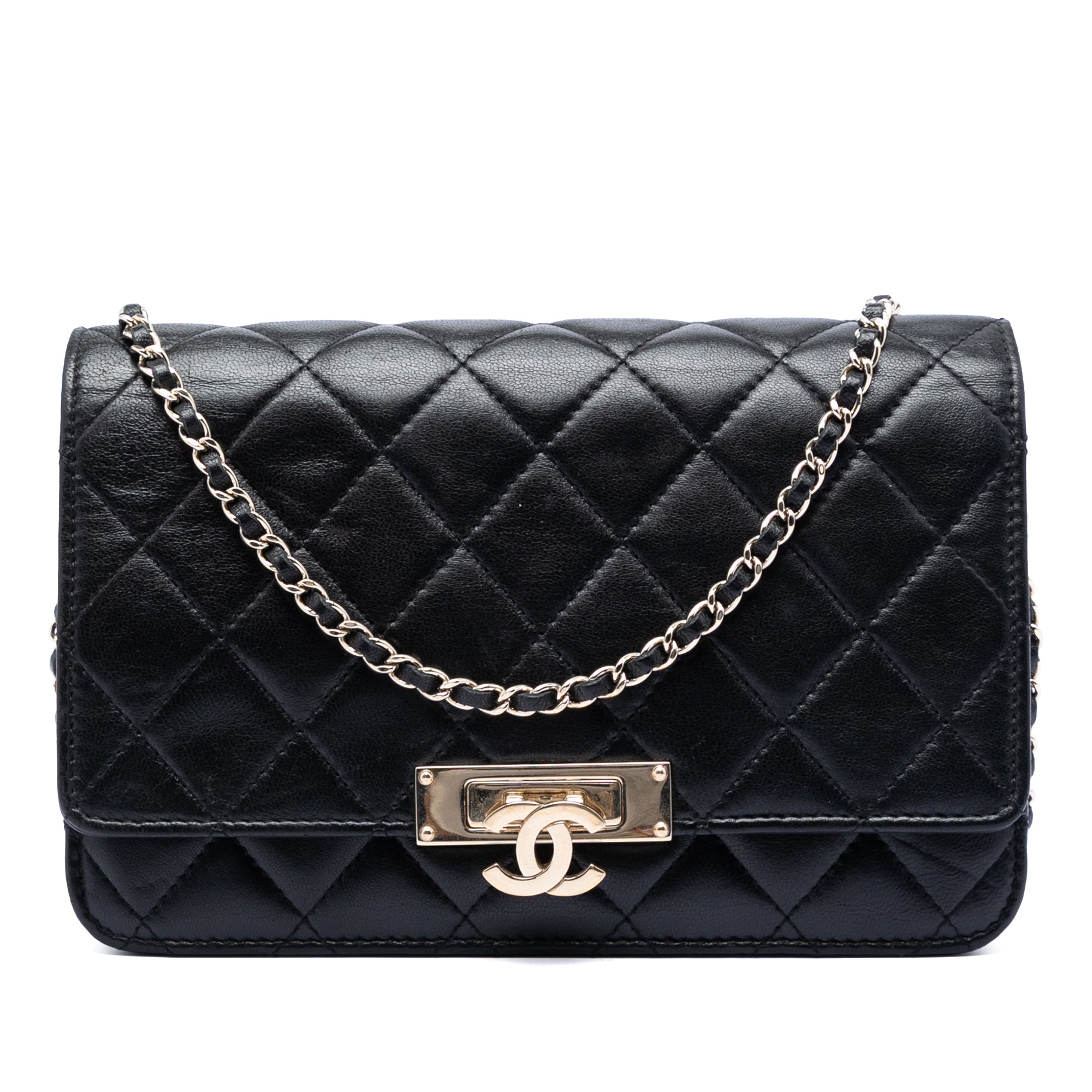 Quilted Lambskin Golden Class Wallet On Chain