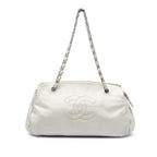 CC Caviar Shoulder Bag