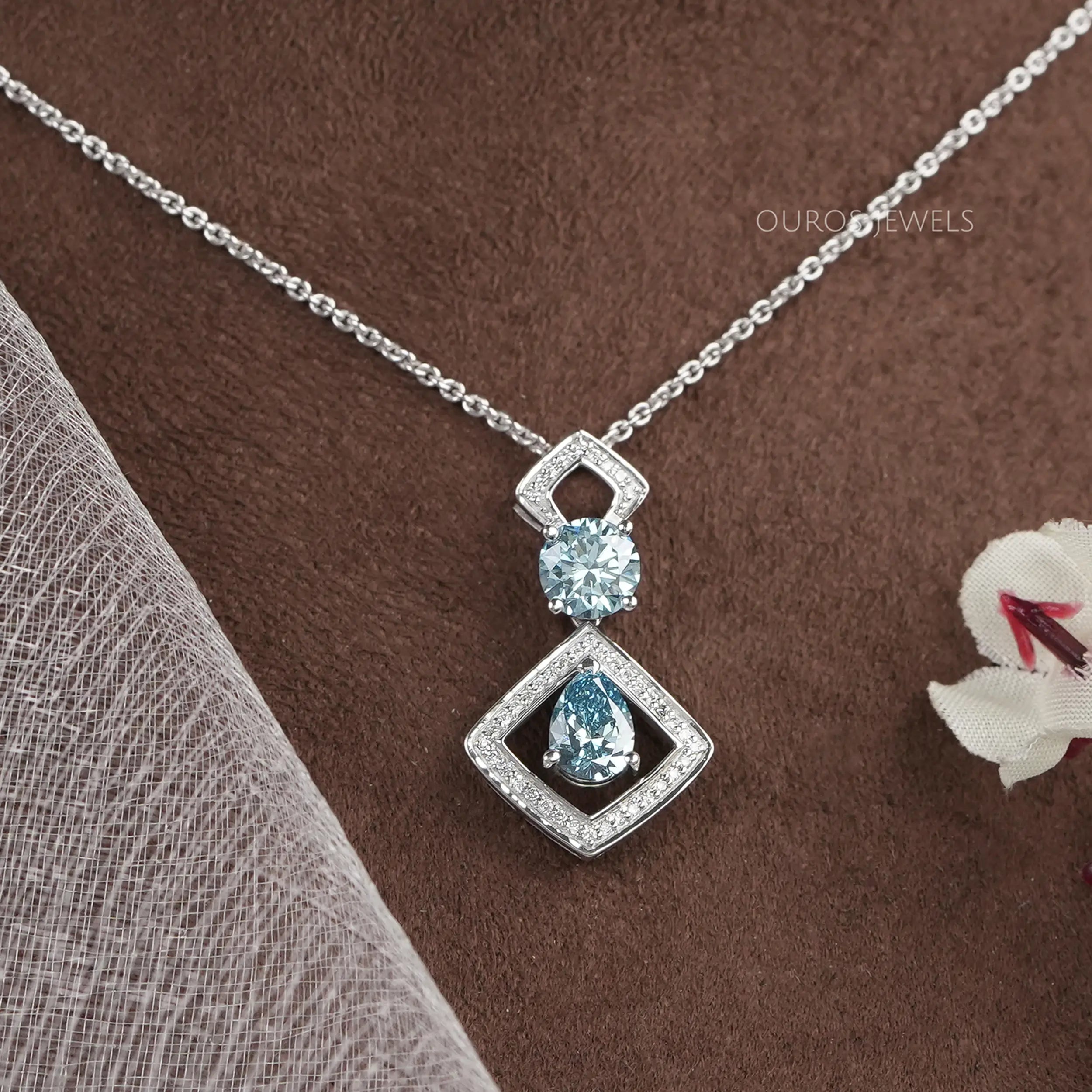 Ouros Jewels