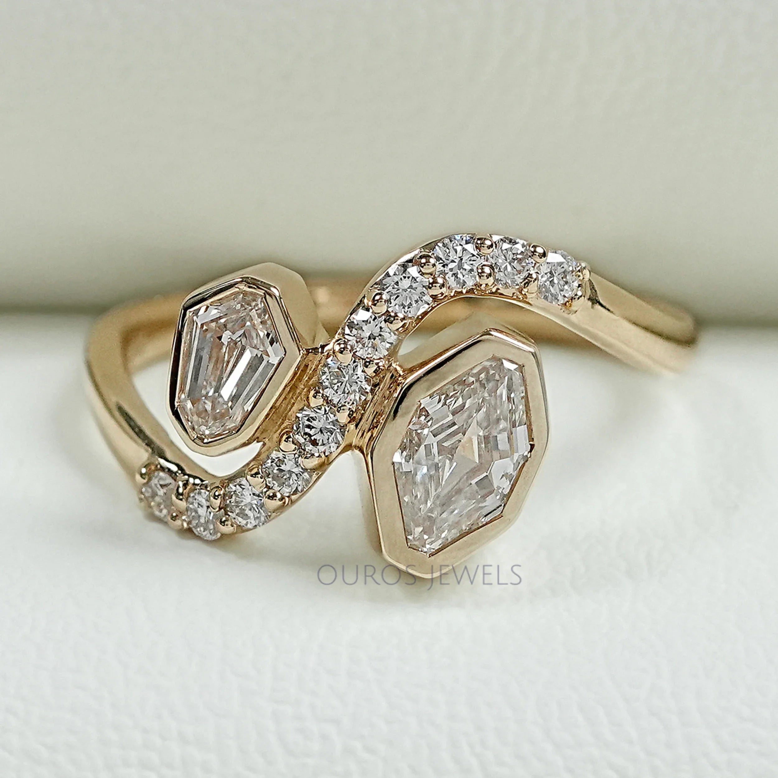 Ouros Jewels