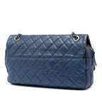 Jumbo Quilted Caviar Easy Flap