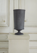 Obscuro Vase