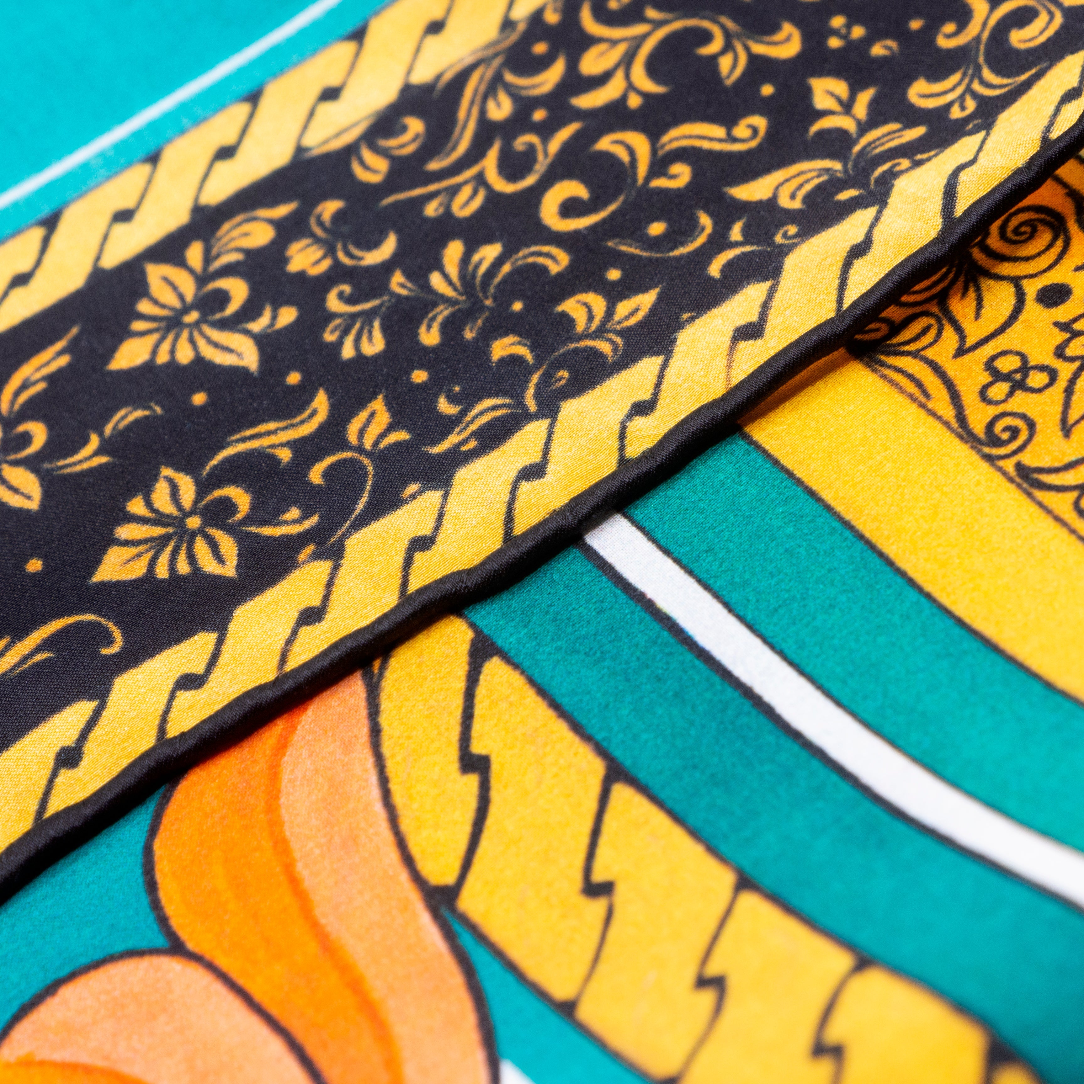 Floral Square Silk Scarf Olaya