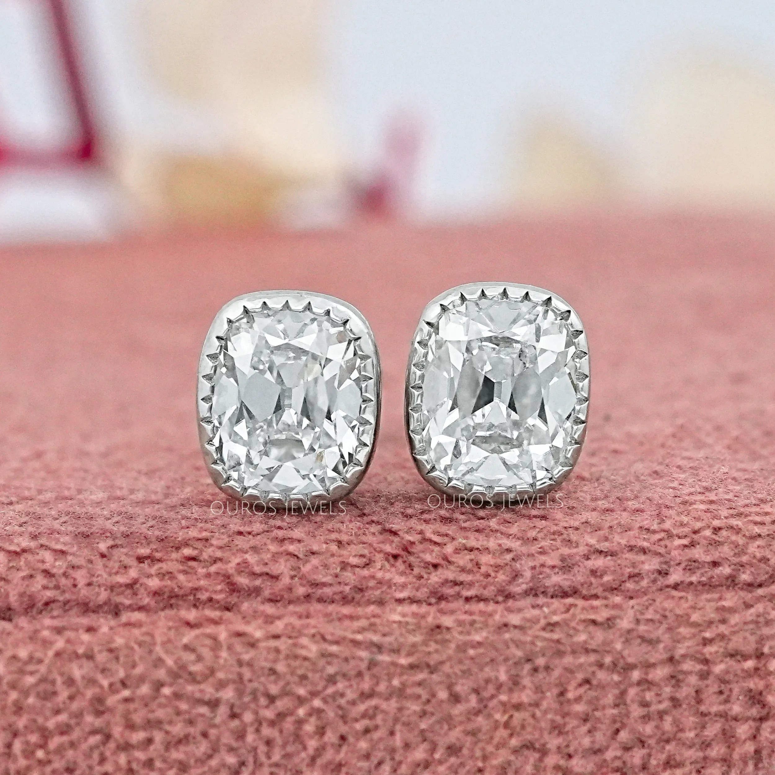 Ouros Jewels