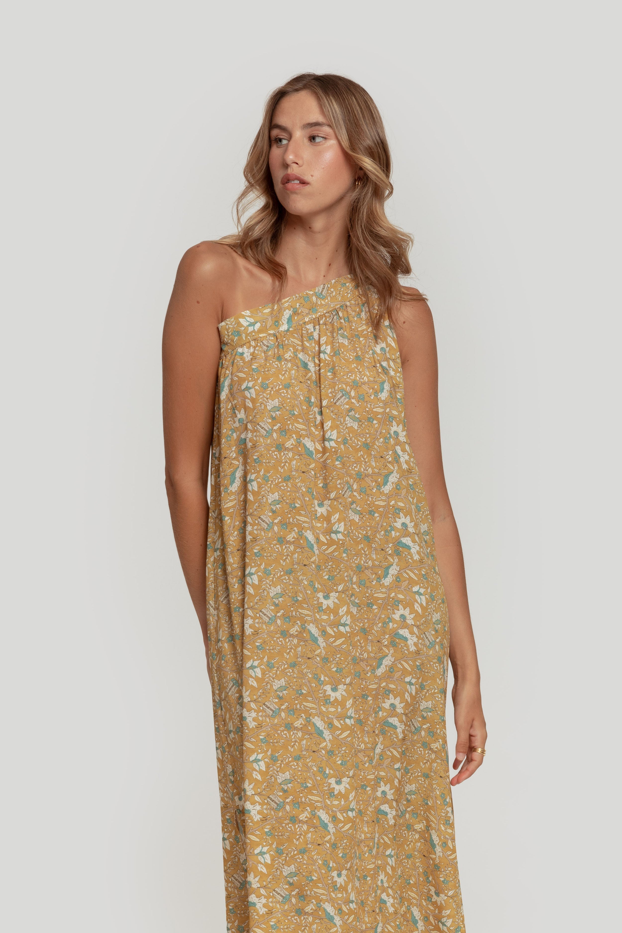 VESTIDO  ASIMETRICO