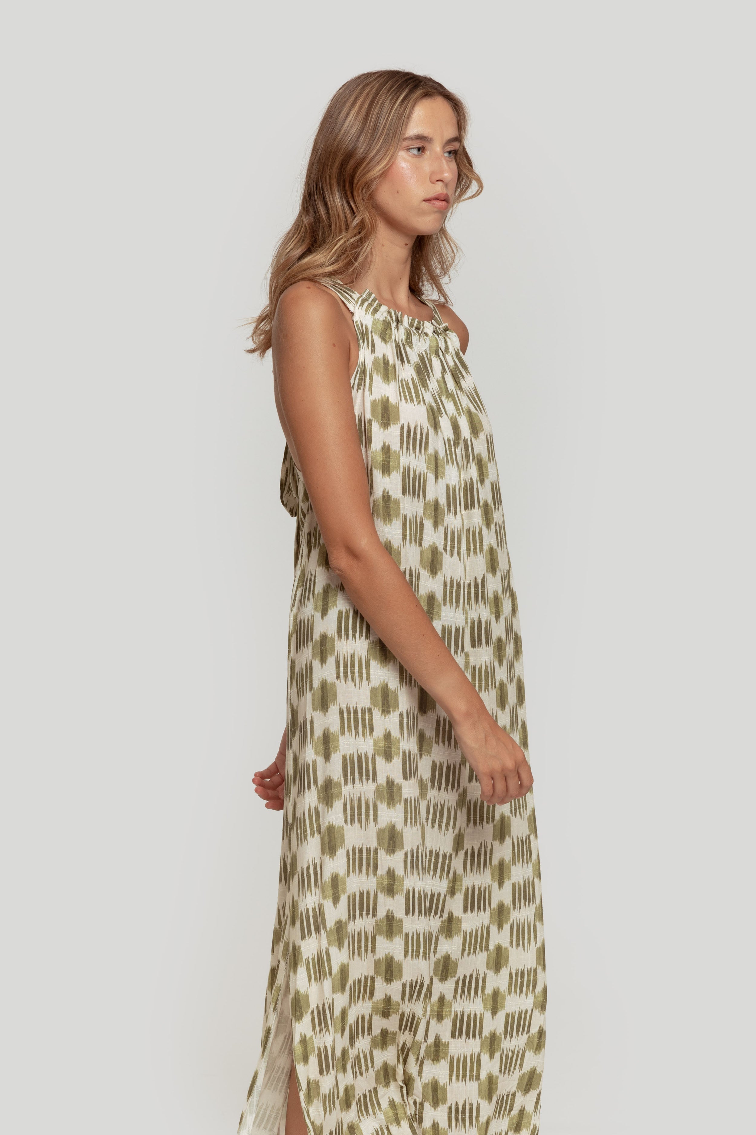 VESTIDO  NUDO