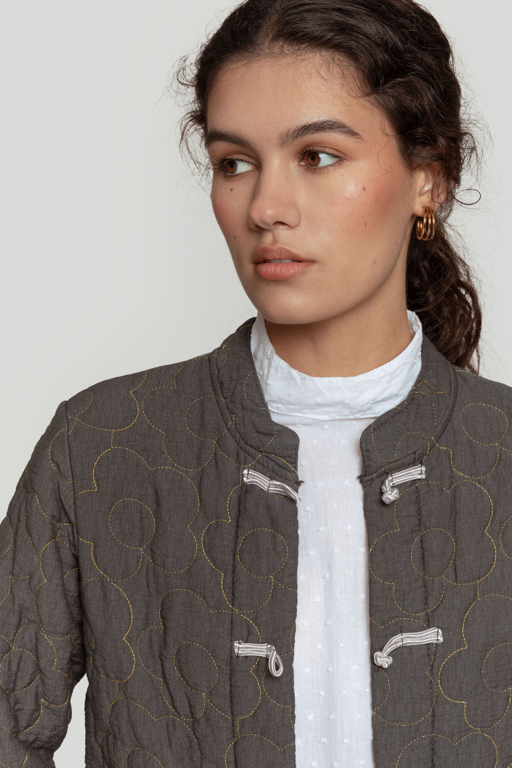 CHAQUETA  COSTURAS