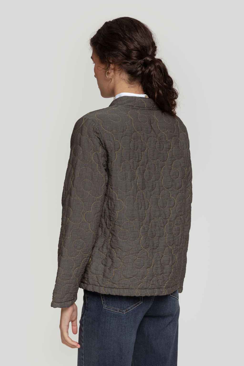 CHAQUETA  COSTURAS