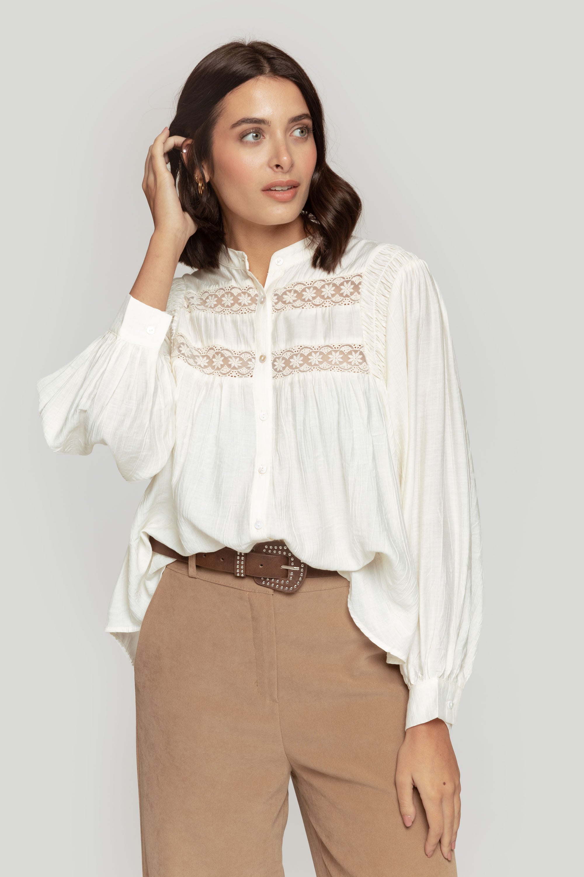 CAMISA  ENCAJES