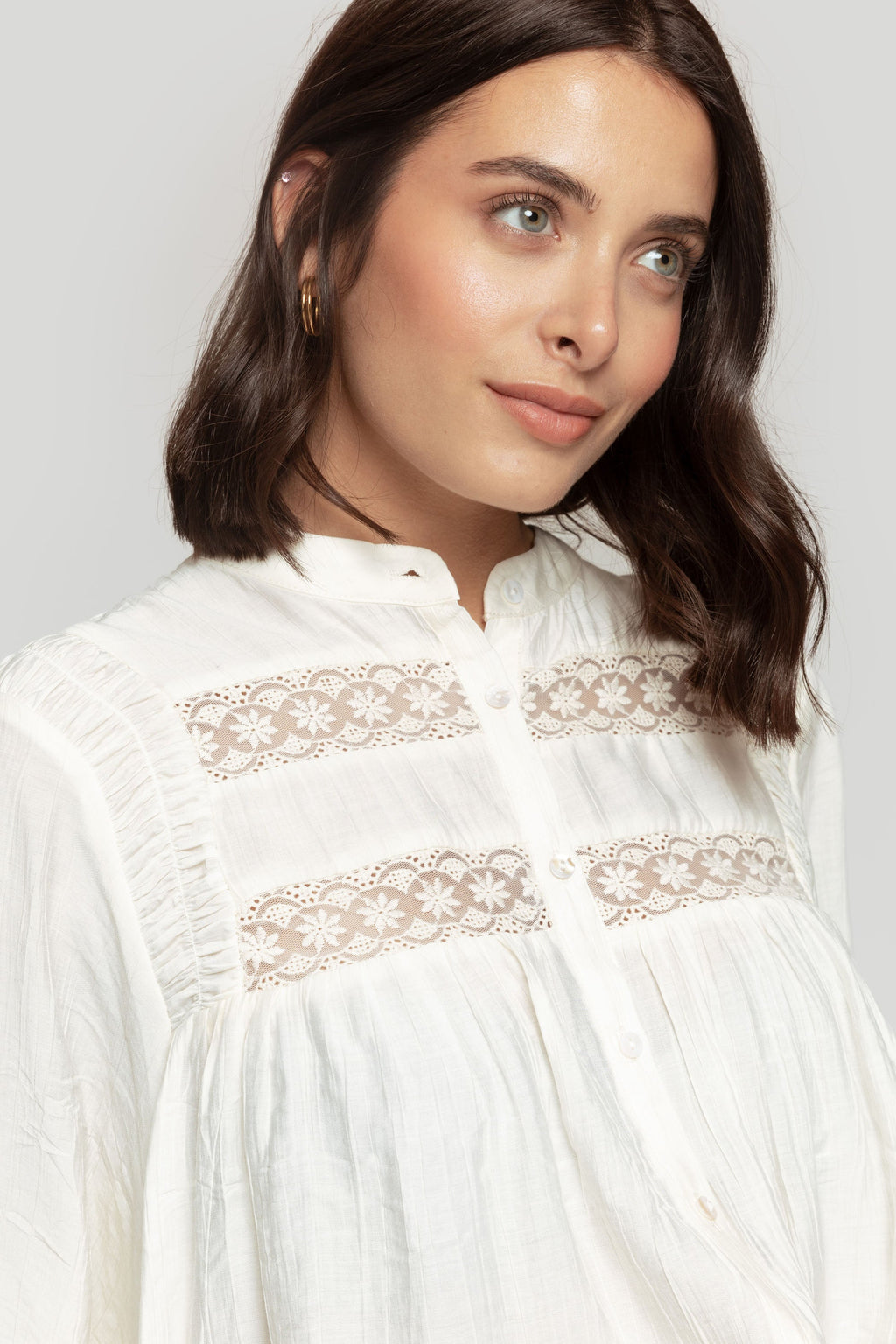 CAMISA  ENCAJES
