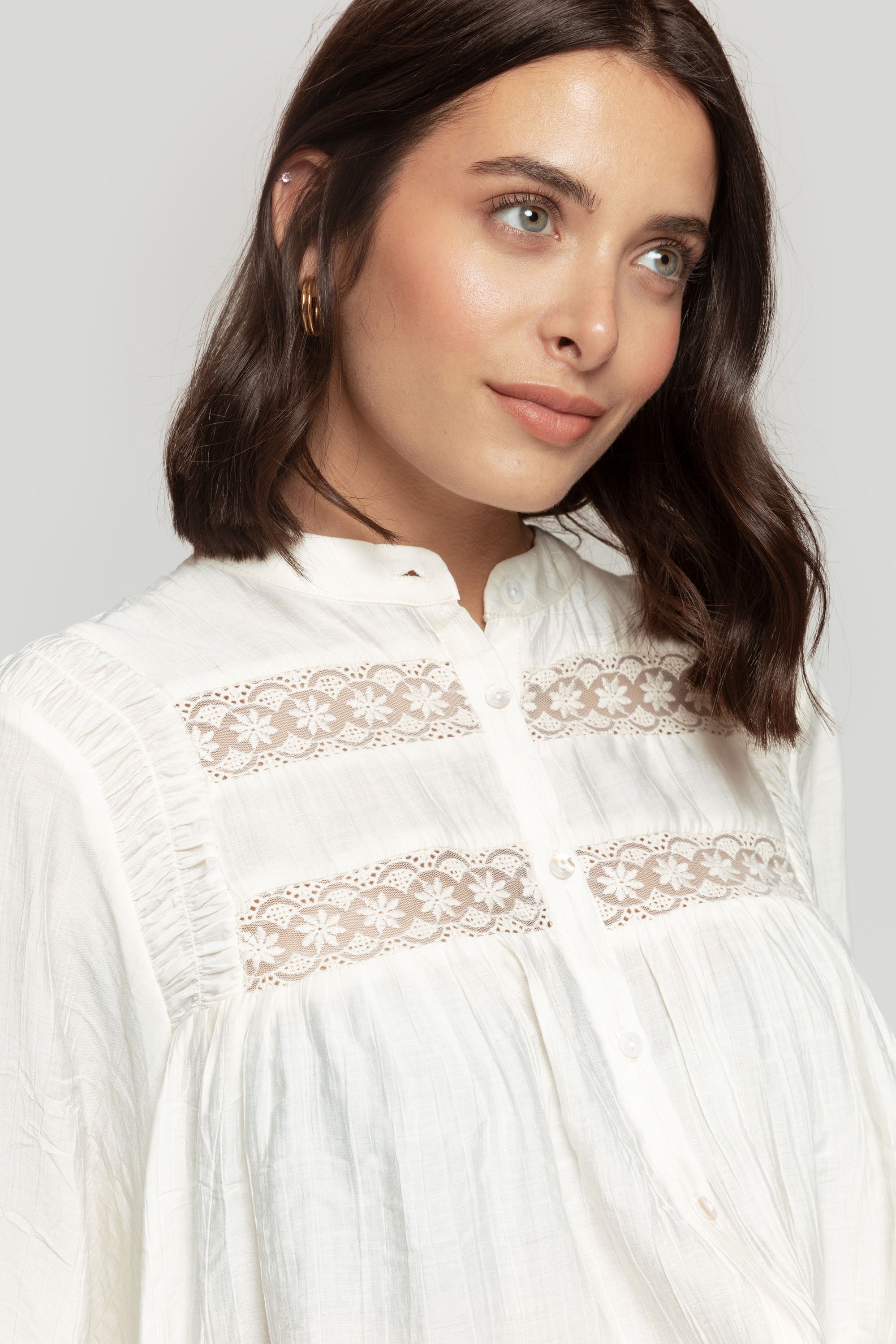 CAMISA  ENCAJES