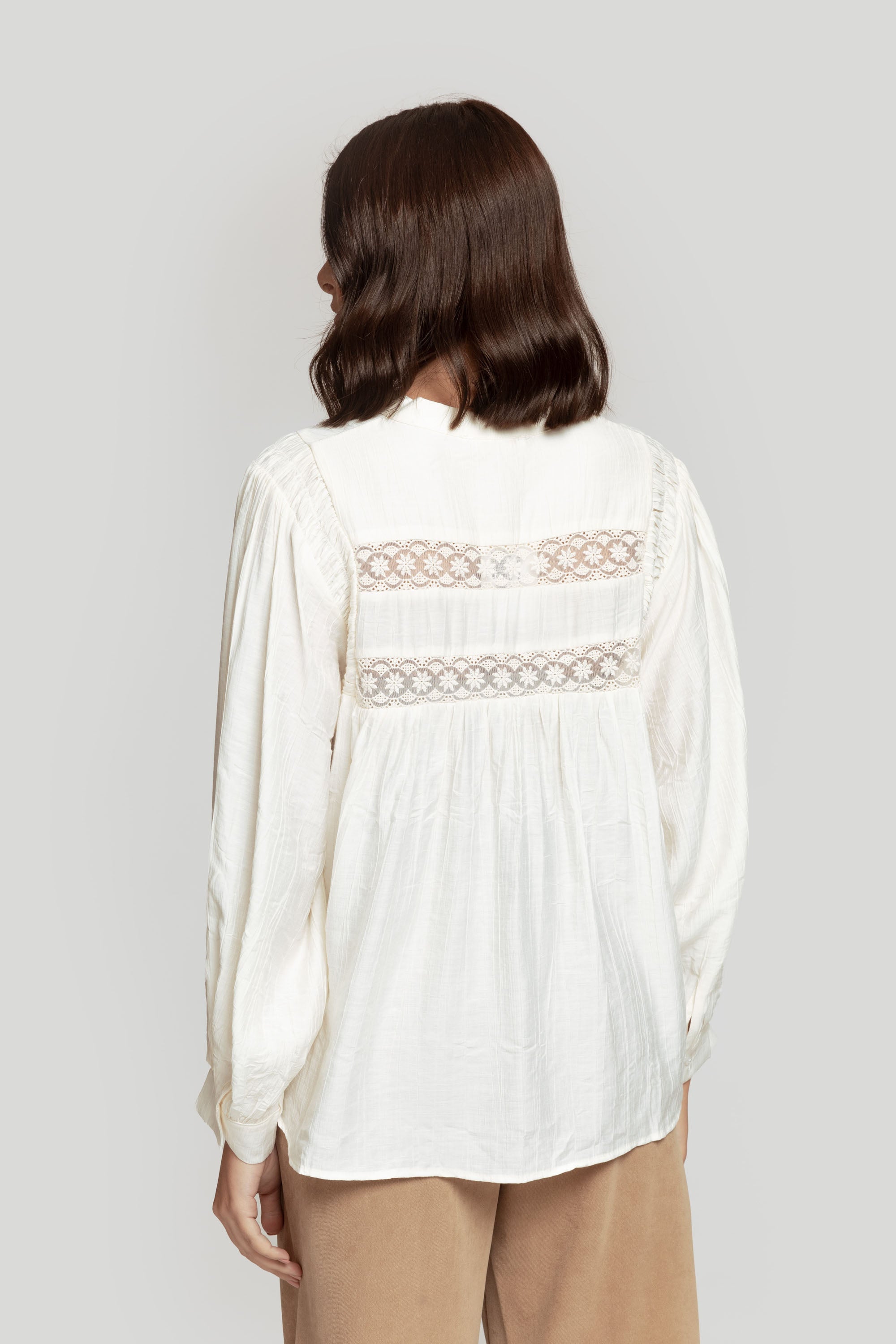 CAMISA  ENCAJES