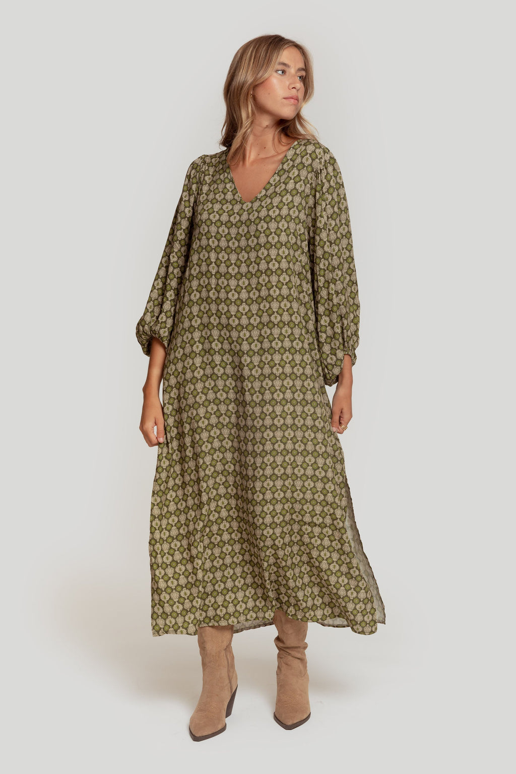 VESTIDO  ABERTURAS