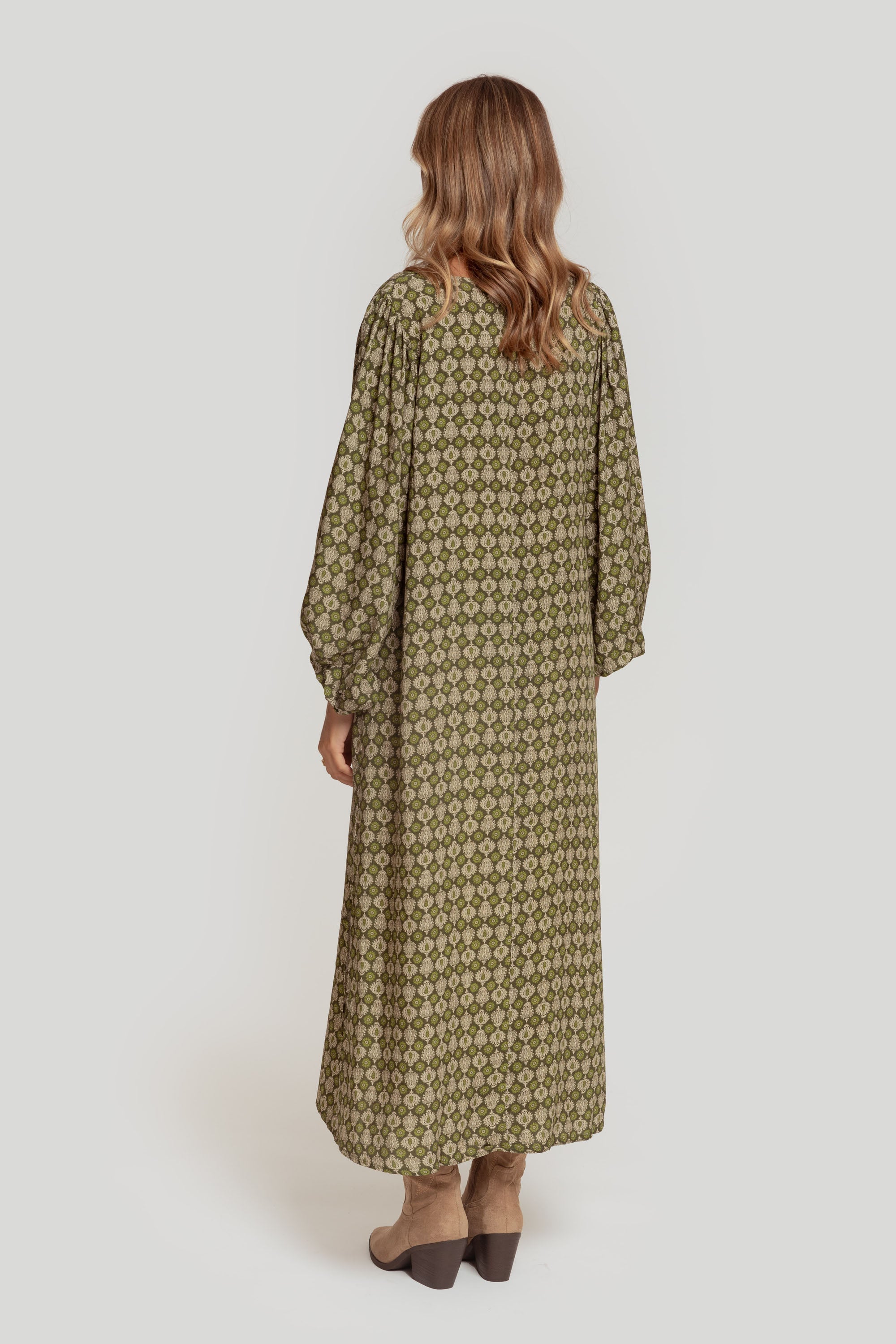 VESTIDO  ABERTURAS