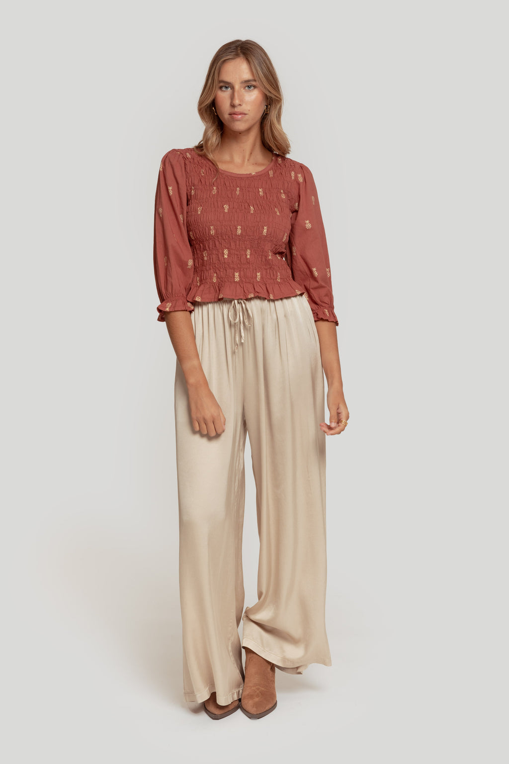 TOP  CROPPED