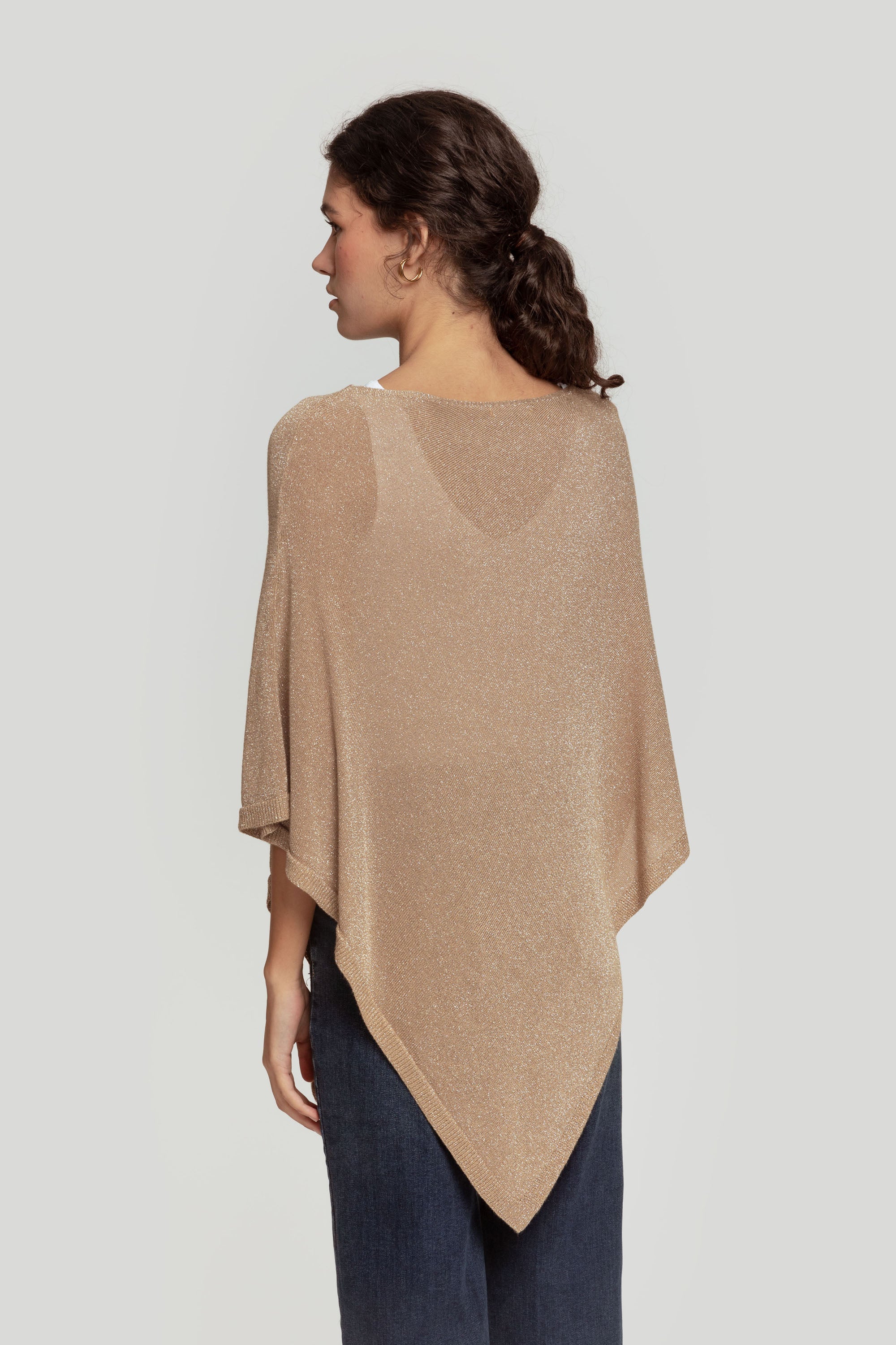 PONCHO  BRILLO
