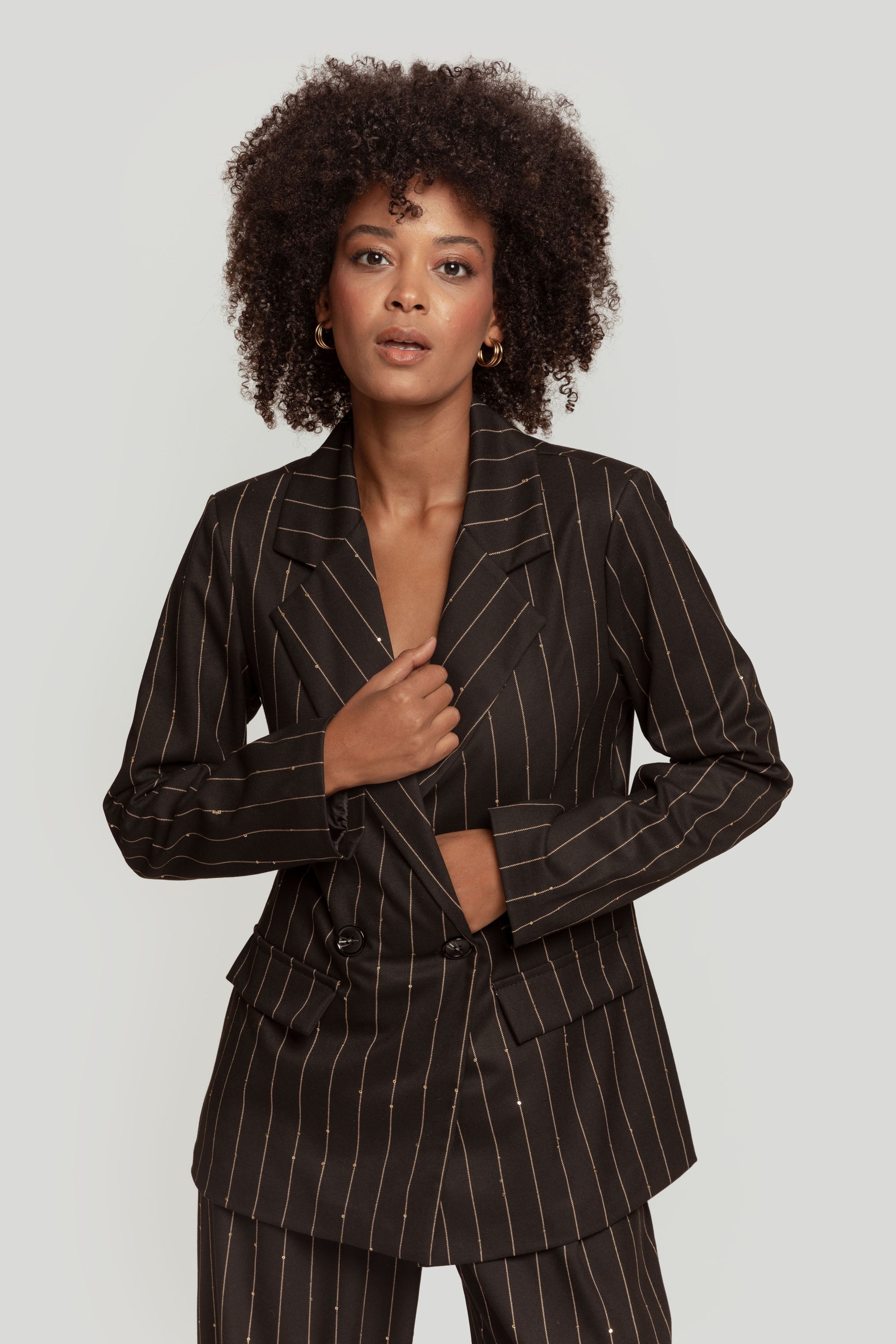 BLAZER  TRAMA