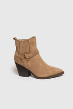 BOTIN TIRAS