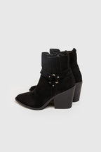 BOTIN TIRAS