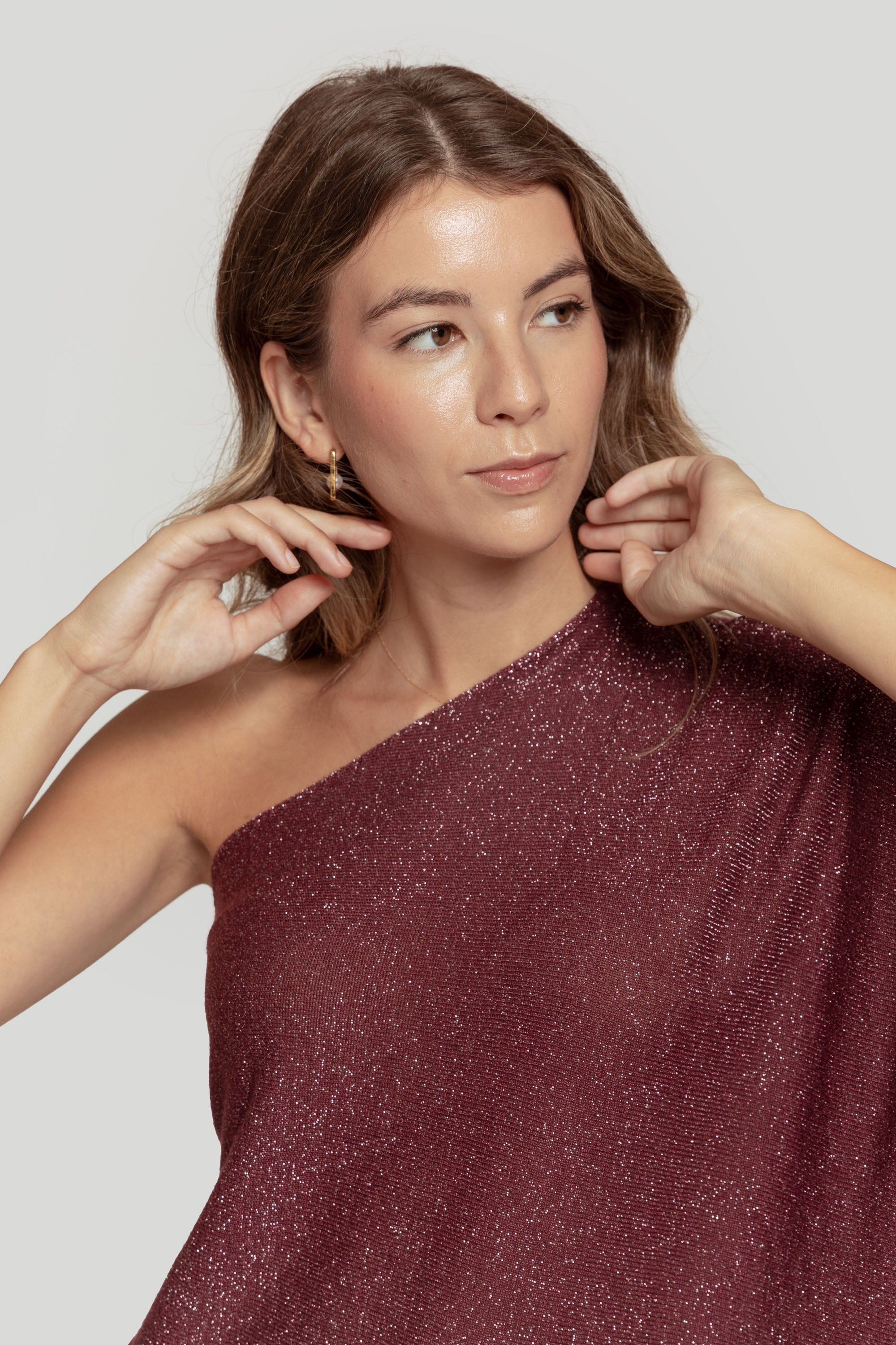 PONCHO  BRILLO