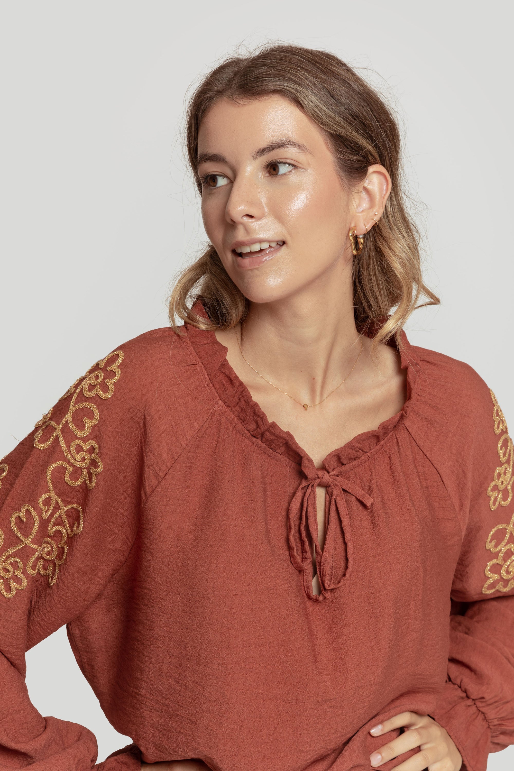 BLUSA  TIRA