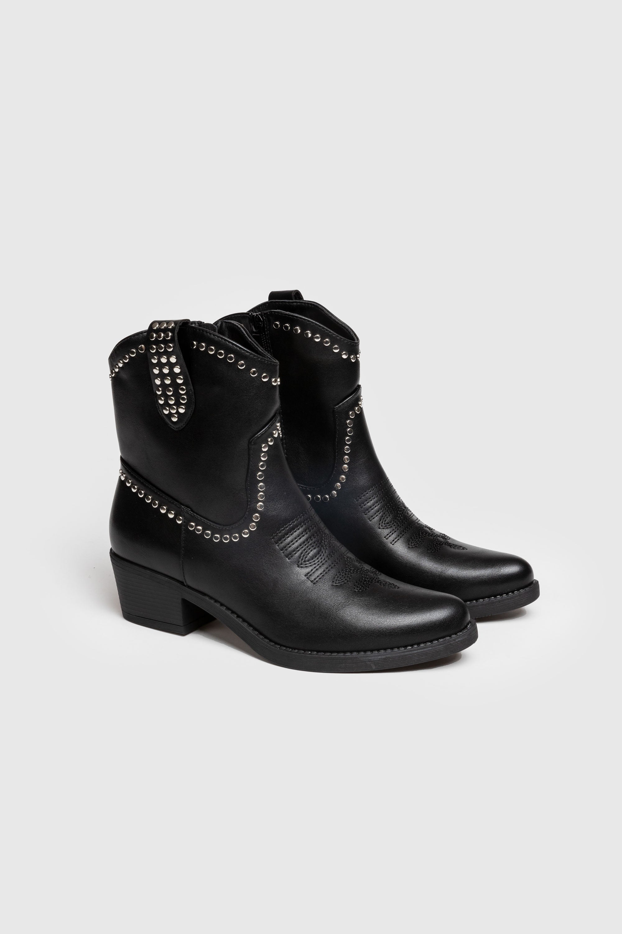BOTIN COWBOY TACHAS