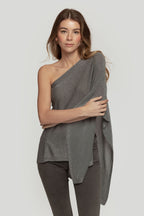 PONCHO  BRILLO