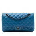 Medium Classic Calfskin Double Flap