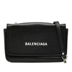 Leather Everyday Wallet on Chain
