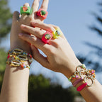 Anillos grandes bisutería color naranja flúor con piedra natural [ Spritz ]