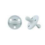 Kit Nenina & Co – Beige | 2 Chupeteros Algodón Orgánico + 1 Chupete Clásico de Silicona