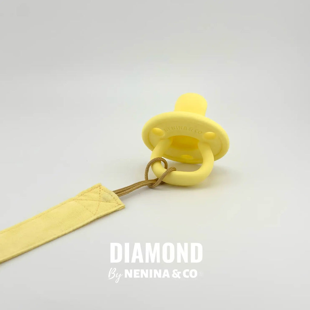 Pack 2 chupetes + Pack 2 chupeteros Azul y Amarillo  DIAMOND By Nenina & Co