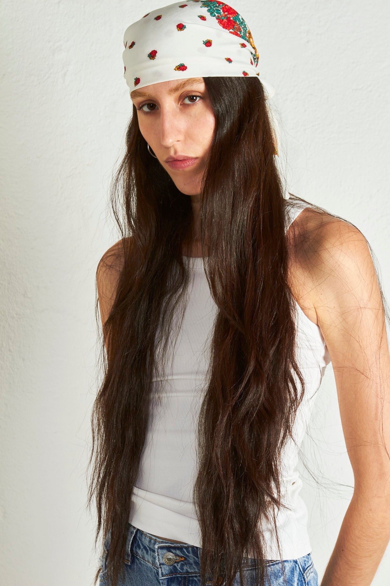 Pañuelo portugués cadena blanco