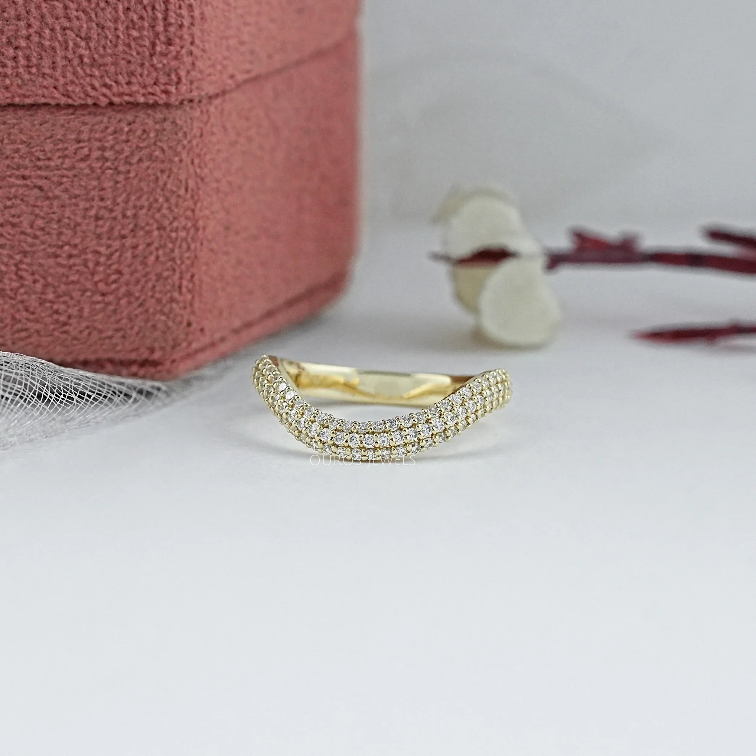Pave Set Round Lab Diamond Curved Band