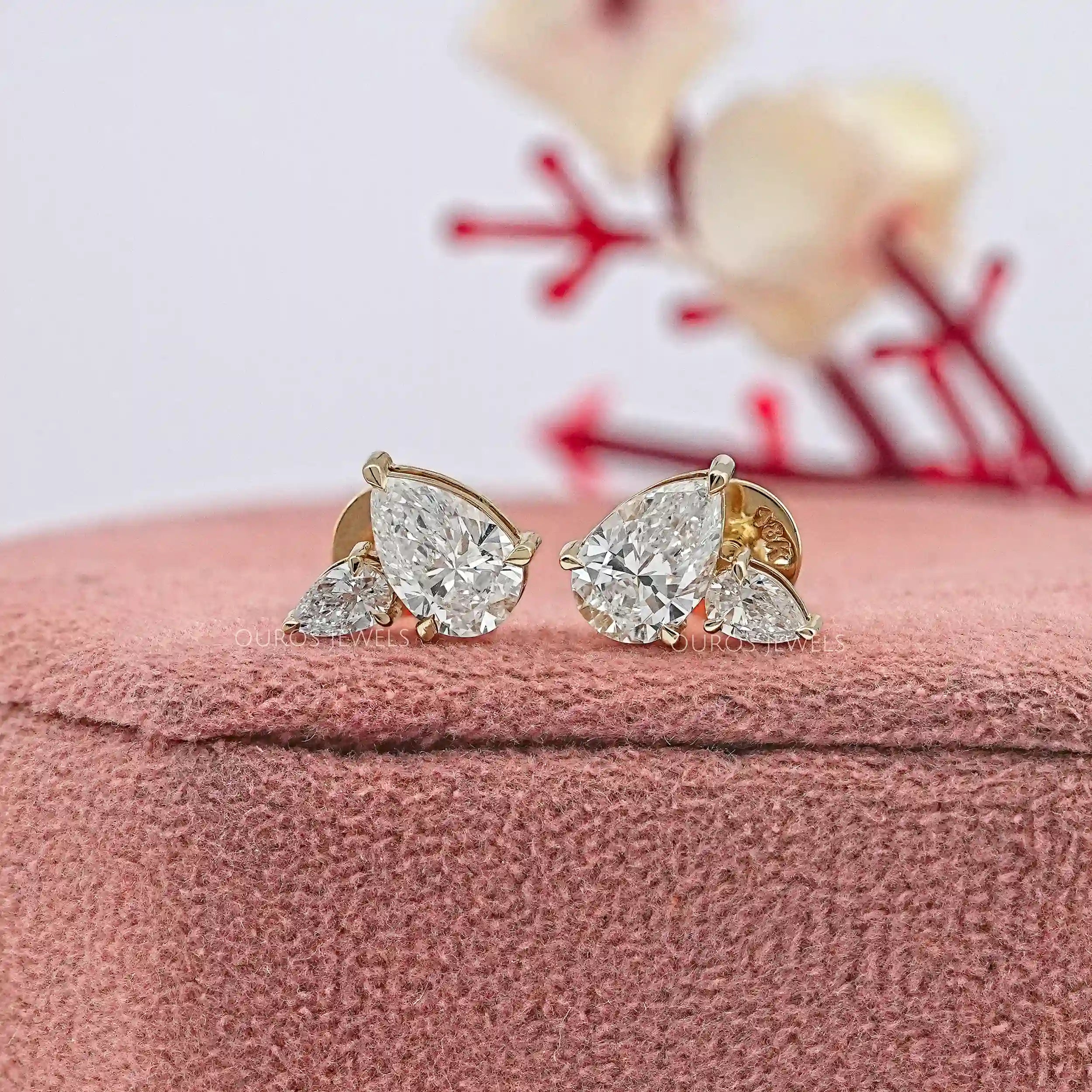 Ouros Jewels