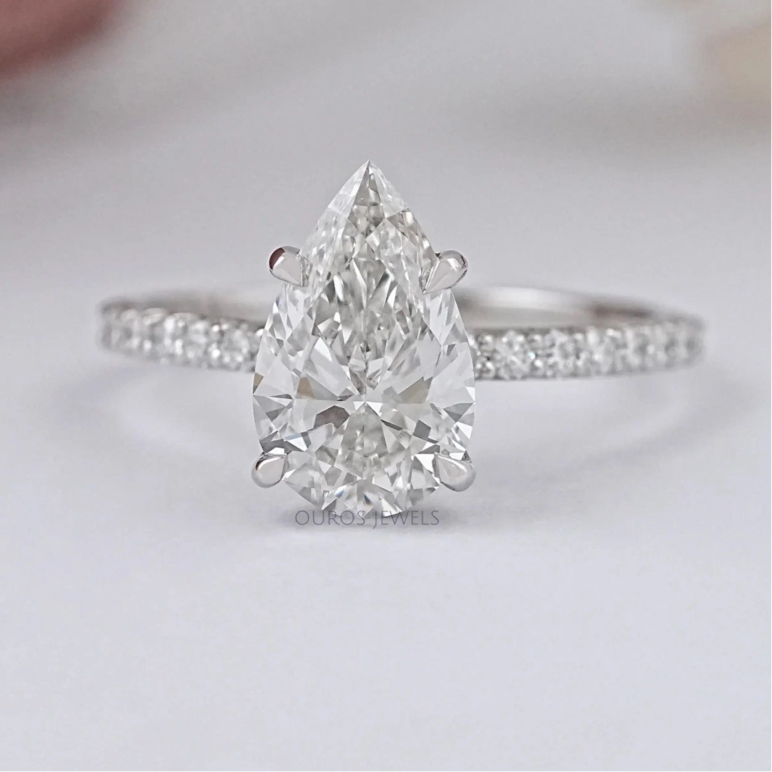 Ouros Jewels