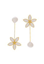 Pendientes White Lotus