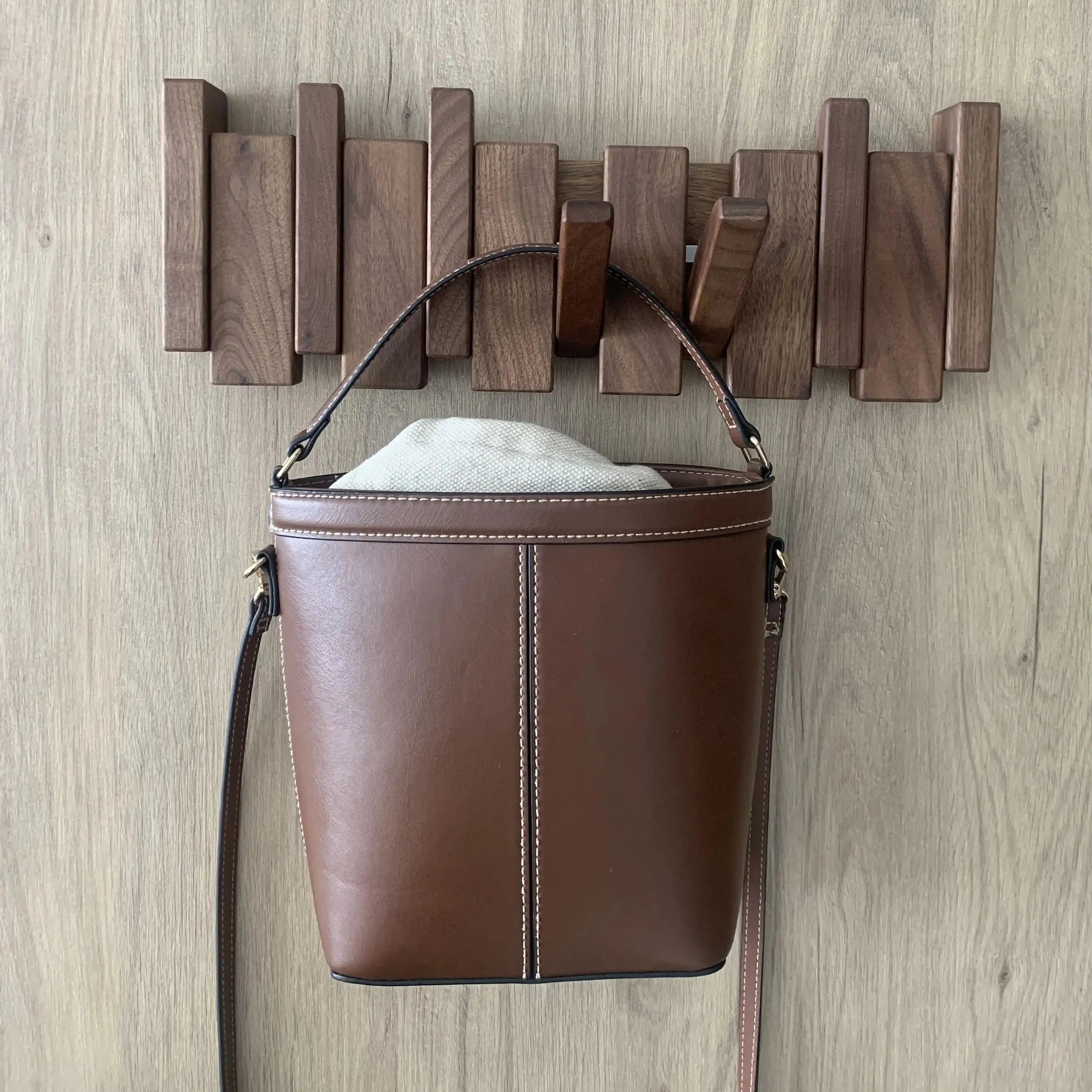 Perchero de pared Verona madera natural – colgador plegable escandinavo