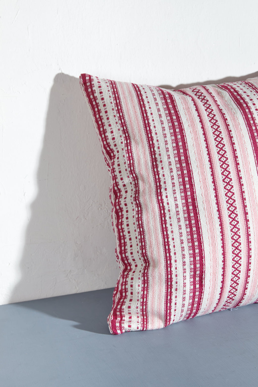 Funda cojín alpujarra tonos rosas 50cmx50cm