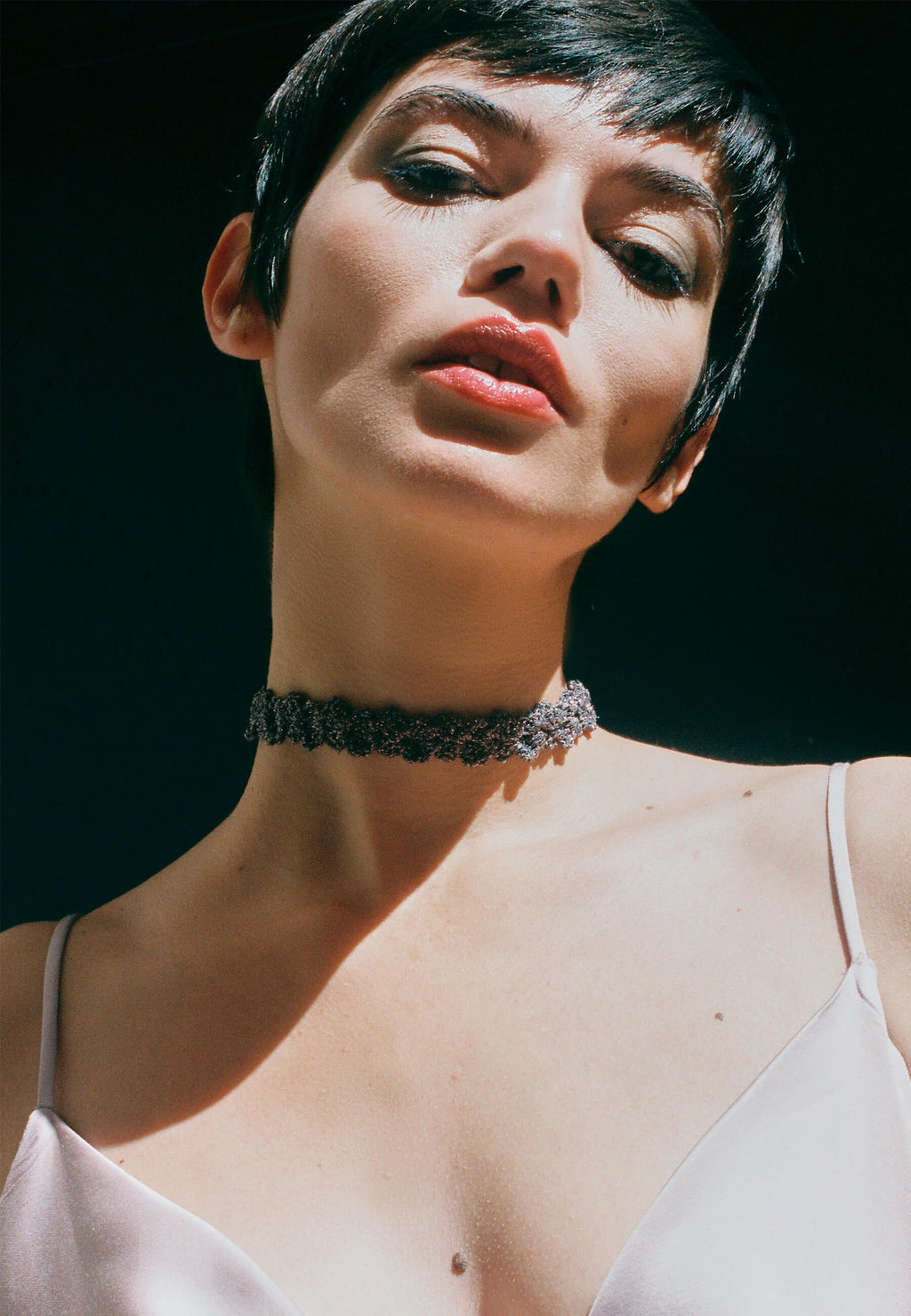 Choker Spike Pitiusas Gris