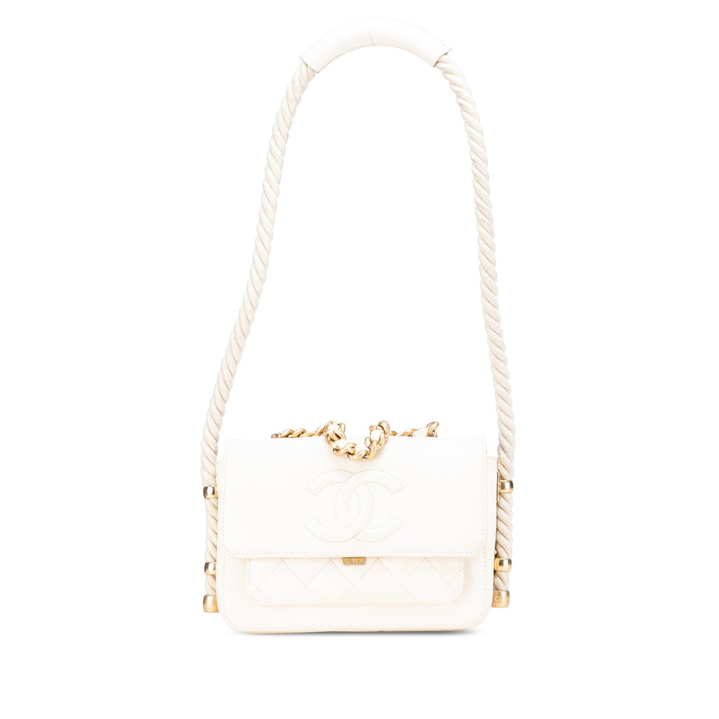 Crumpled Calfskin En Vogue Rope Flap