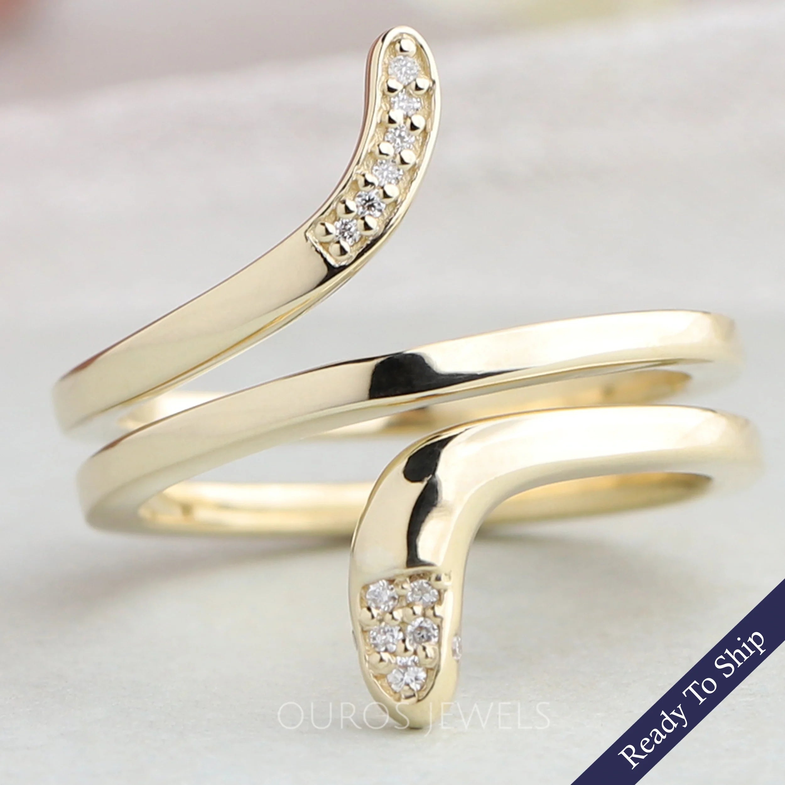 Snake Round Diamond Engagement Ring