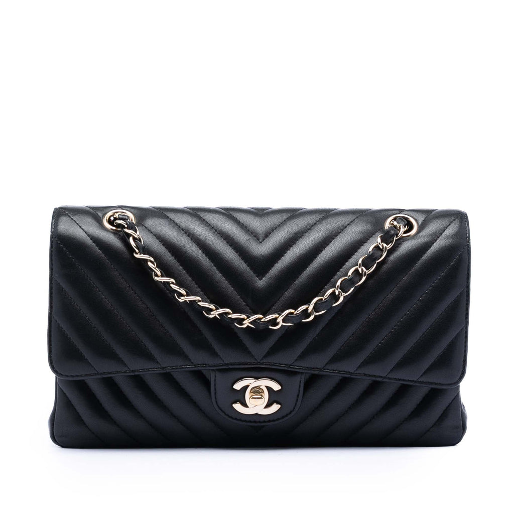 Medium Classic Chevron Lambskin Double Flap