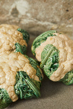 Coliflor réplica de cerámica esmaltada