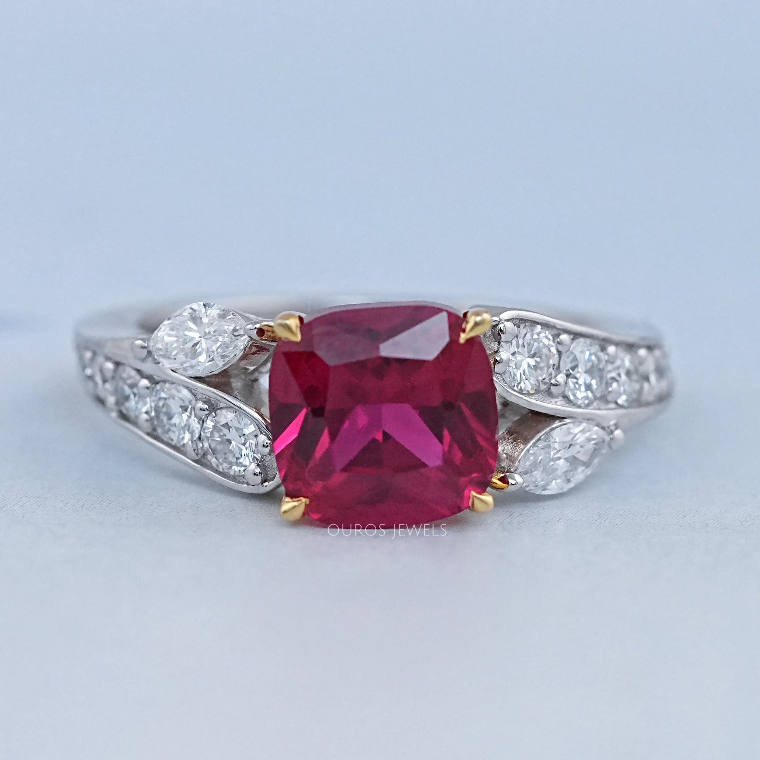 Ouros Jewels